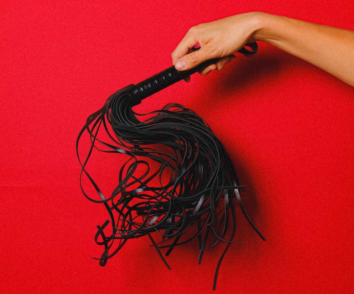 Exploring BDSM Safely: A Comprehensive Guide for Beginners