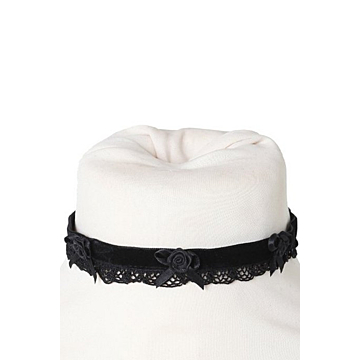 C172 Bold Black Choker.