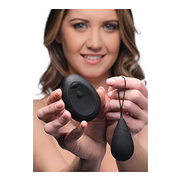 10X Silicone Vibrating Egg - Black