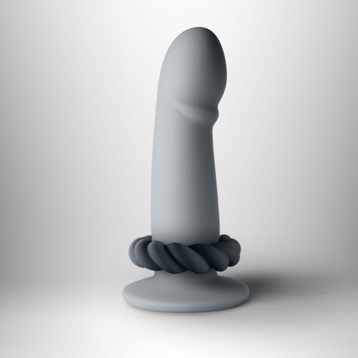 ROCKS OFF TWIST COCKRING
